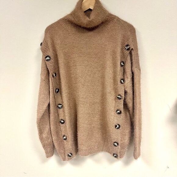 Pol fuzzy tan sweater with side buttons. Size M - Picture 1 of 6